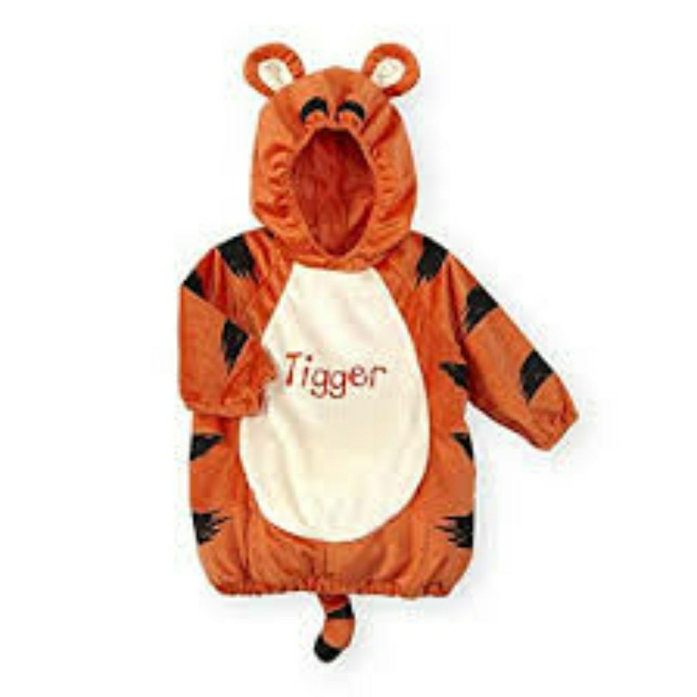 Winnie the Pooh costume contest 6-9 months